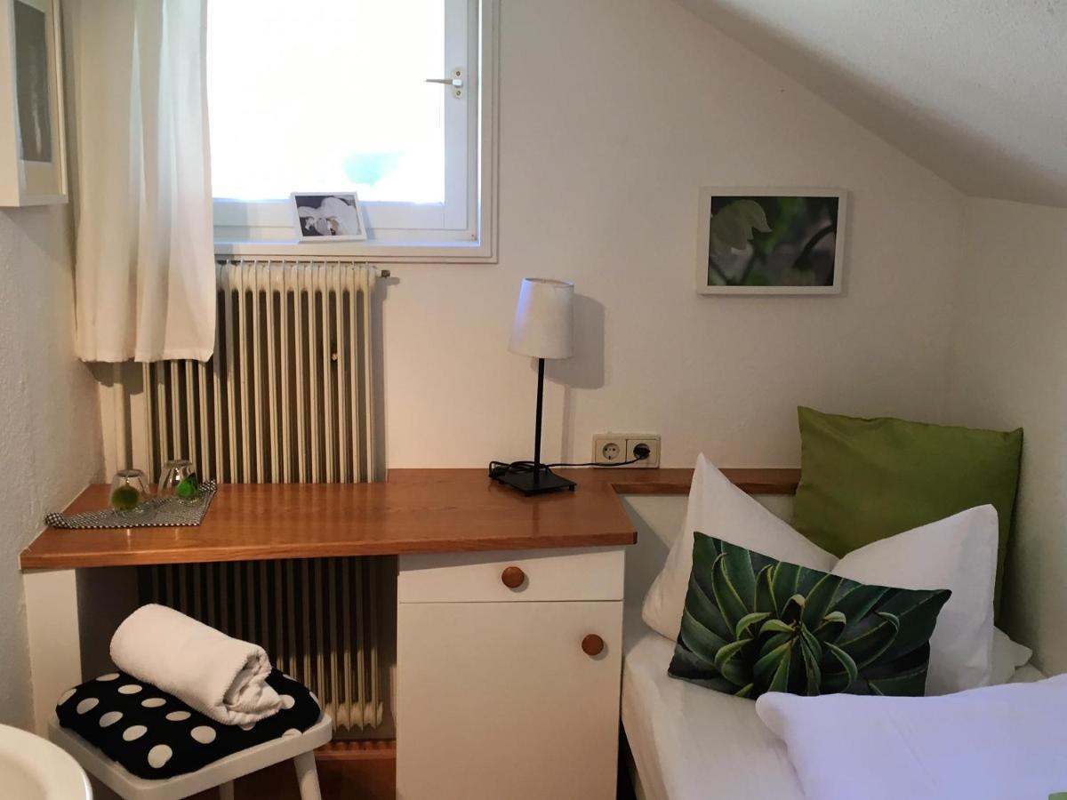 Haus Tirolerland Ξενοδοχείο Oetz Δωμάτιο φωτογραφία